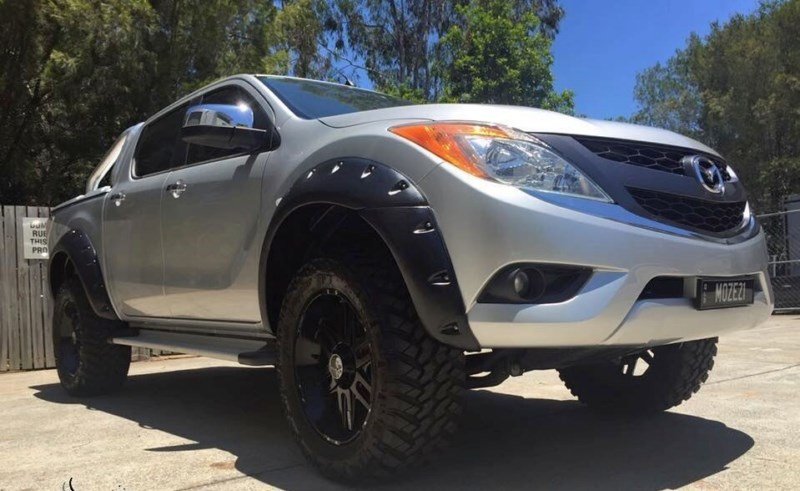 Overfendere-pentru-Mazda-BT-50-8.5-cm_