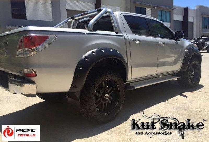 Overfendere-pentru-Mazda-BT-50-8.5-cm__